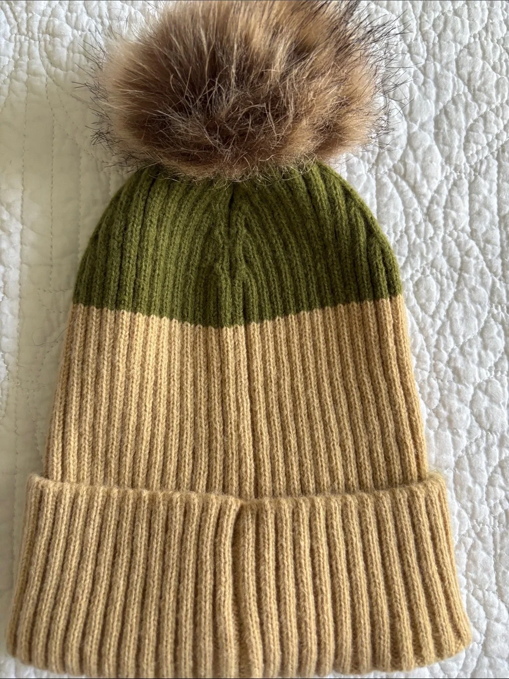 Lucky Brand Ribbed Two-Tone Faux Fur Pom Beanie Hat - Tan & Olive One Size